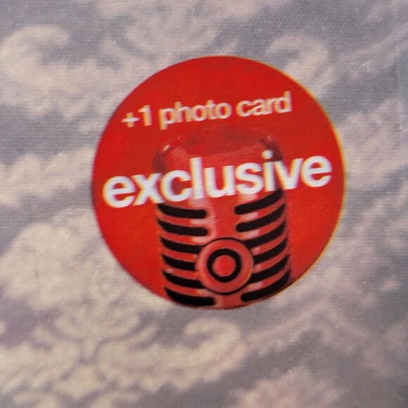 CD Tzuyu: About Tzu - The 1st Mini Album [Photobook + CD] NEW / SEALED - Picture 2 of 5